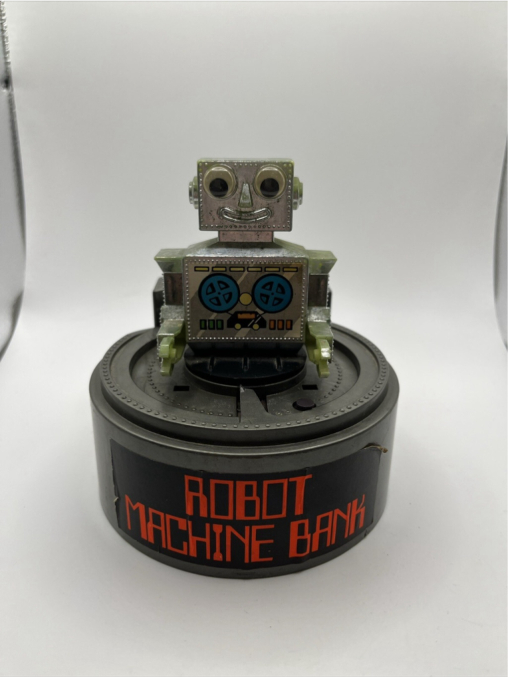 Vintage ROBOT MACHINE BANK: 4.5" Wind-up / 1980s Everlast Toy DOES NOT WORK